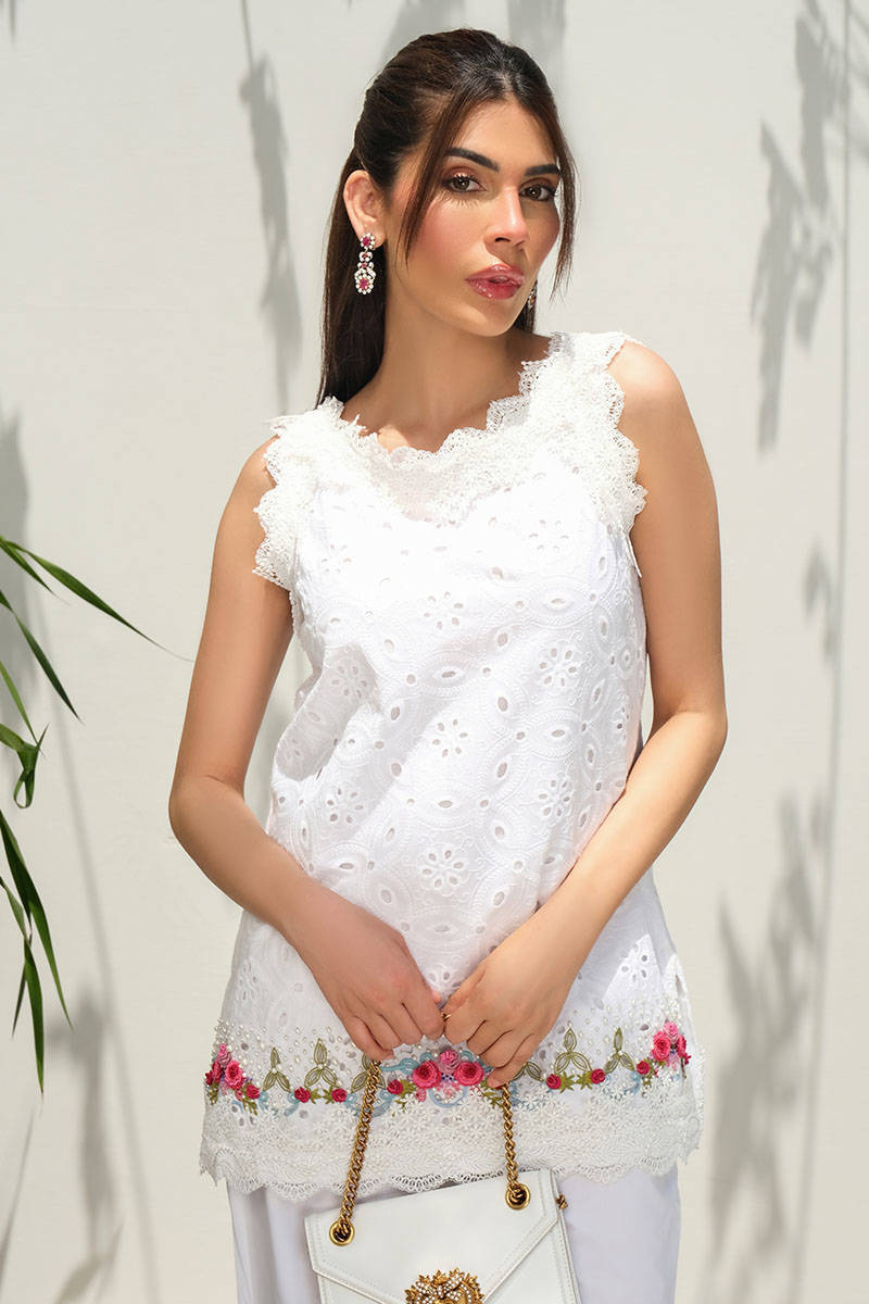 Picture of Mina Rose With Pants