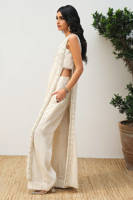 Picture of Nijah Gold with Pants