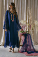 Picture of Rose and Bows With Pants