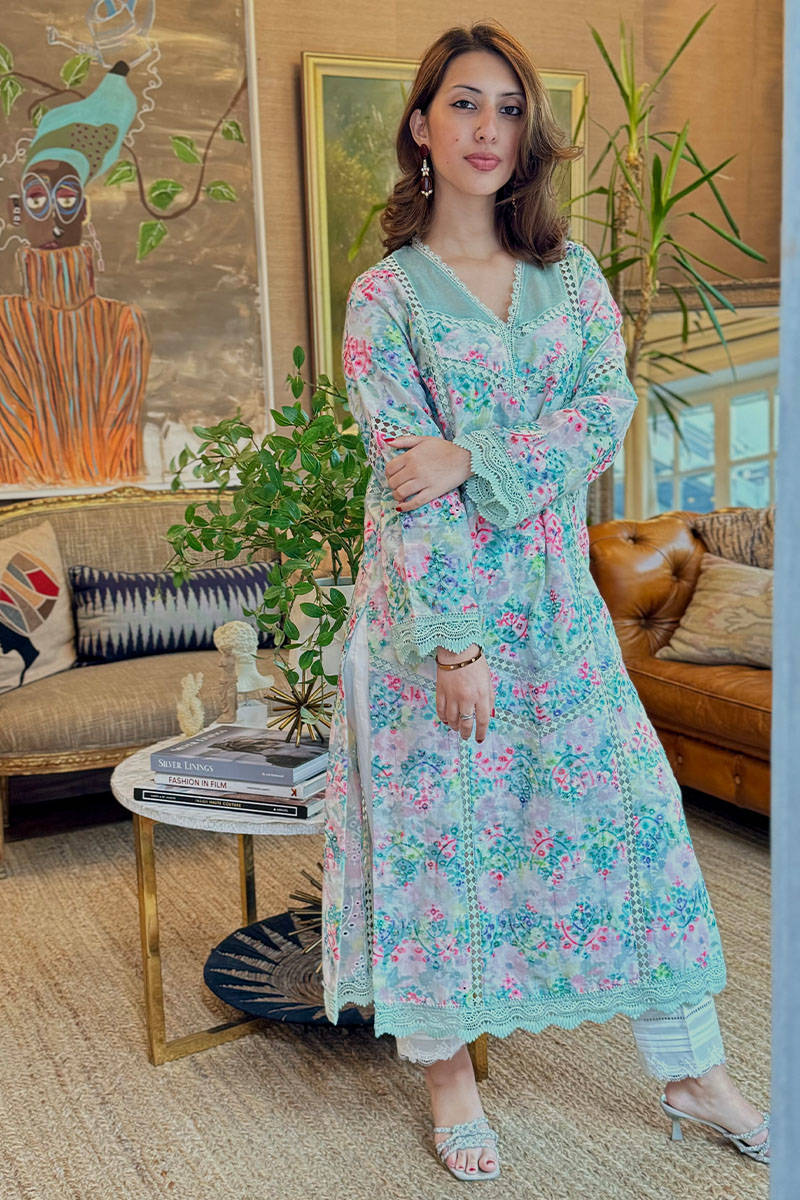 Picture of Aqua Chikan