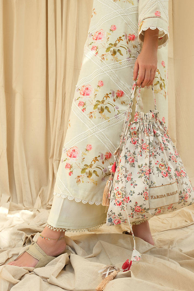 Picture of Rose Garden Print