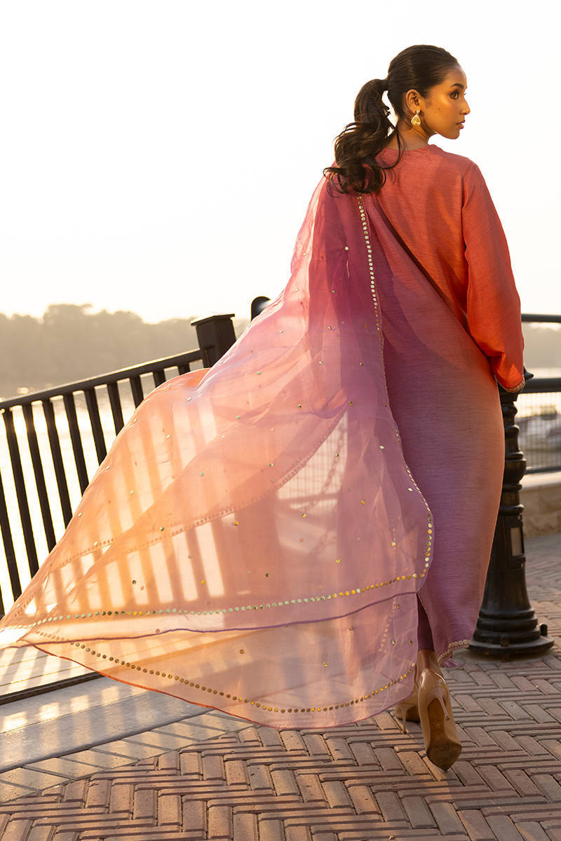 Picture of Ombre Gold