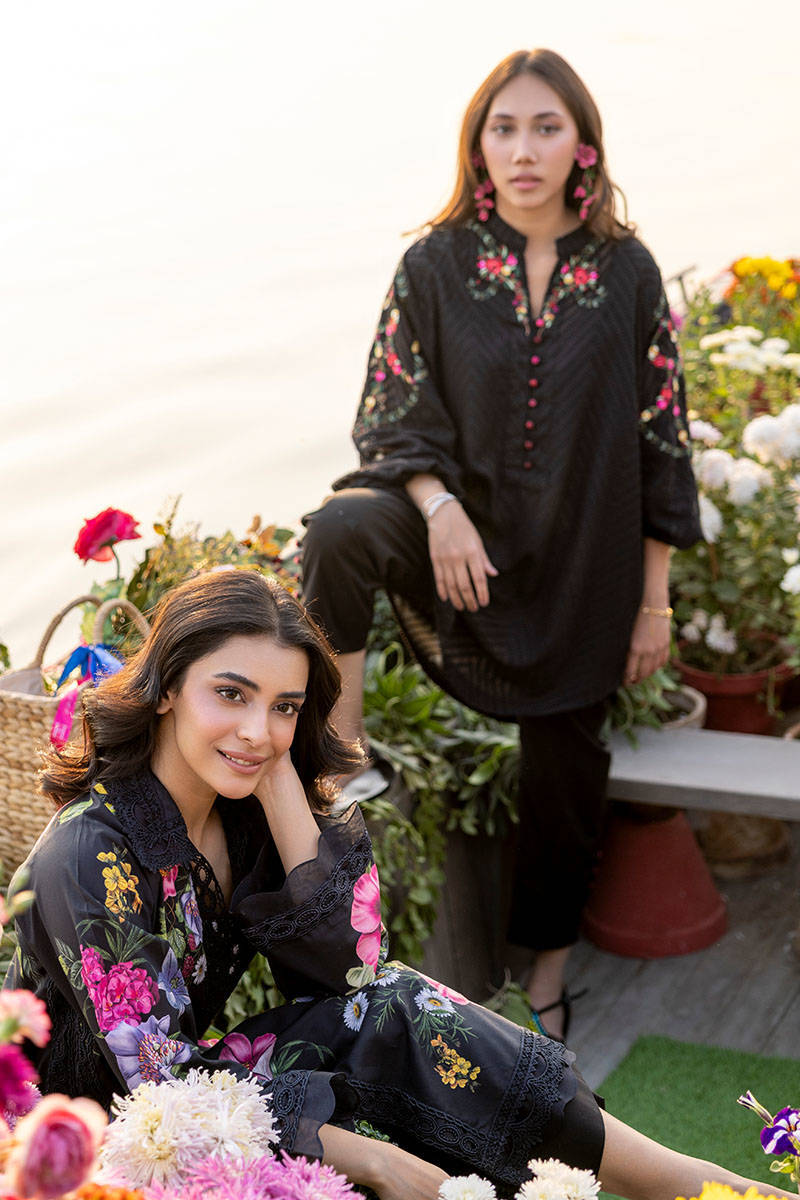 Picture of Midnight Bloom