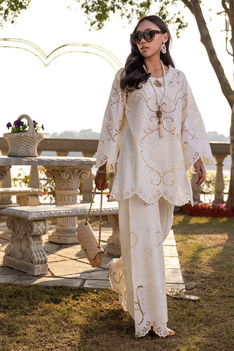 Picture of Sunlit Lace Set