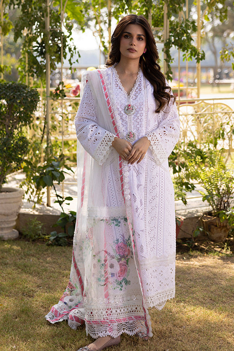 Picture of Rose Garden With Dupatta
