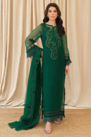 Picture of Zareen with pants