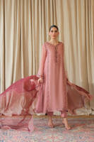 Picture of Mahnoor - shirt with pants