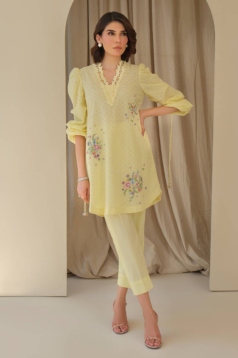 Picture of Lemon June with Pants