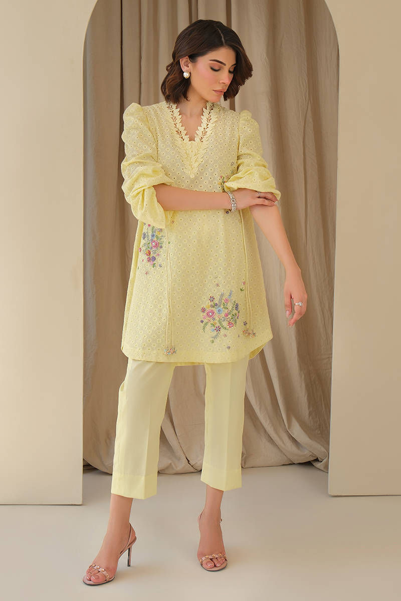 Picture of Lemon June with Pants