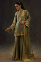 Picture of Gold Twlight Set