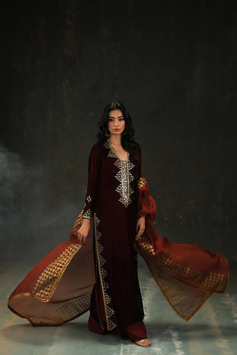 Picture of Ember Shirt And Pants