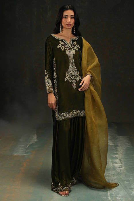 Picture of Zeenat Shirt, Pants And Dupatta