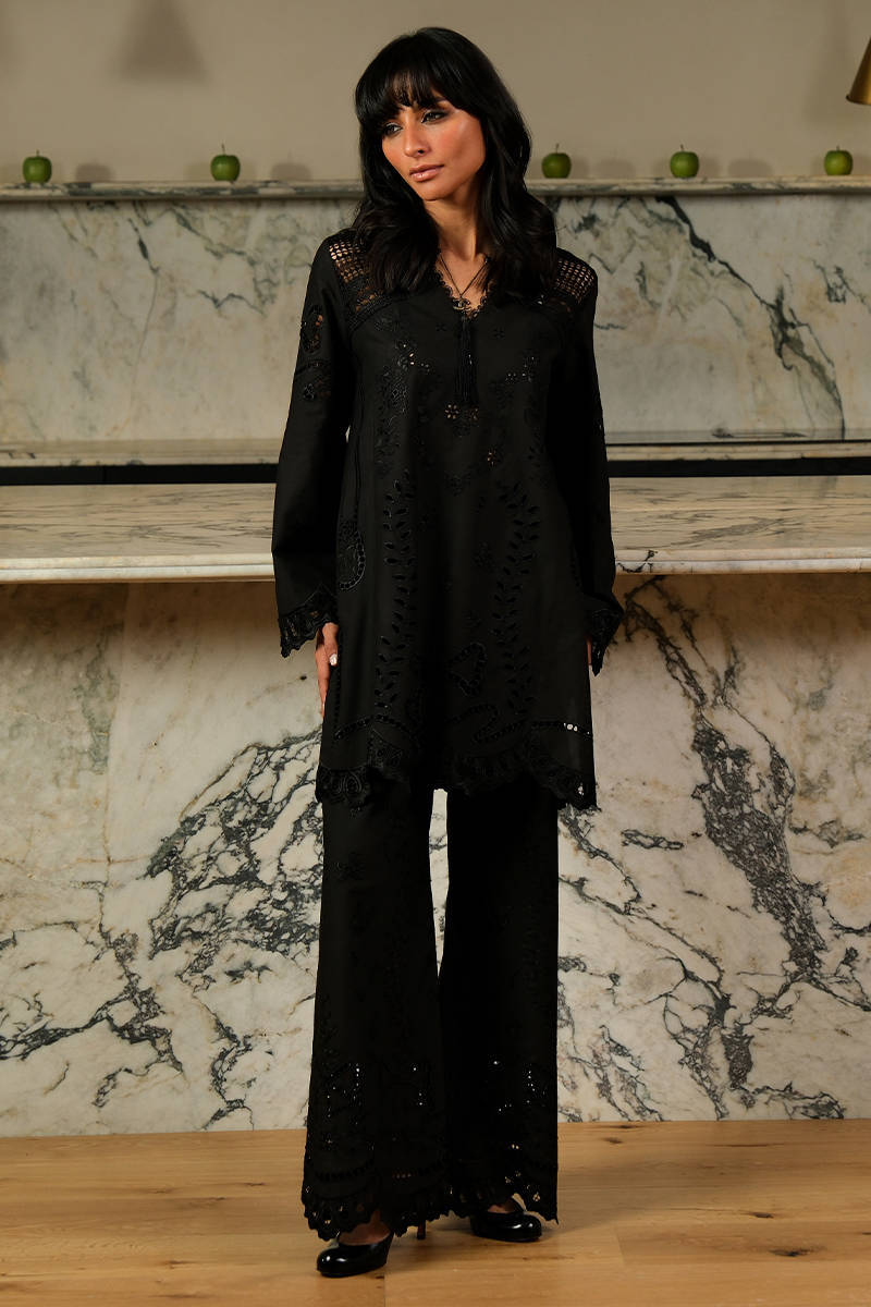 Picture of Black Bloom Set