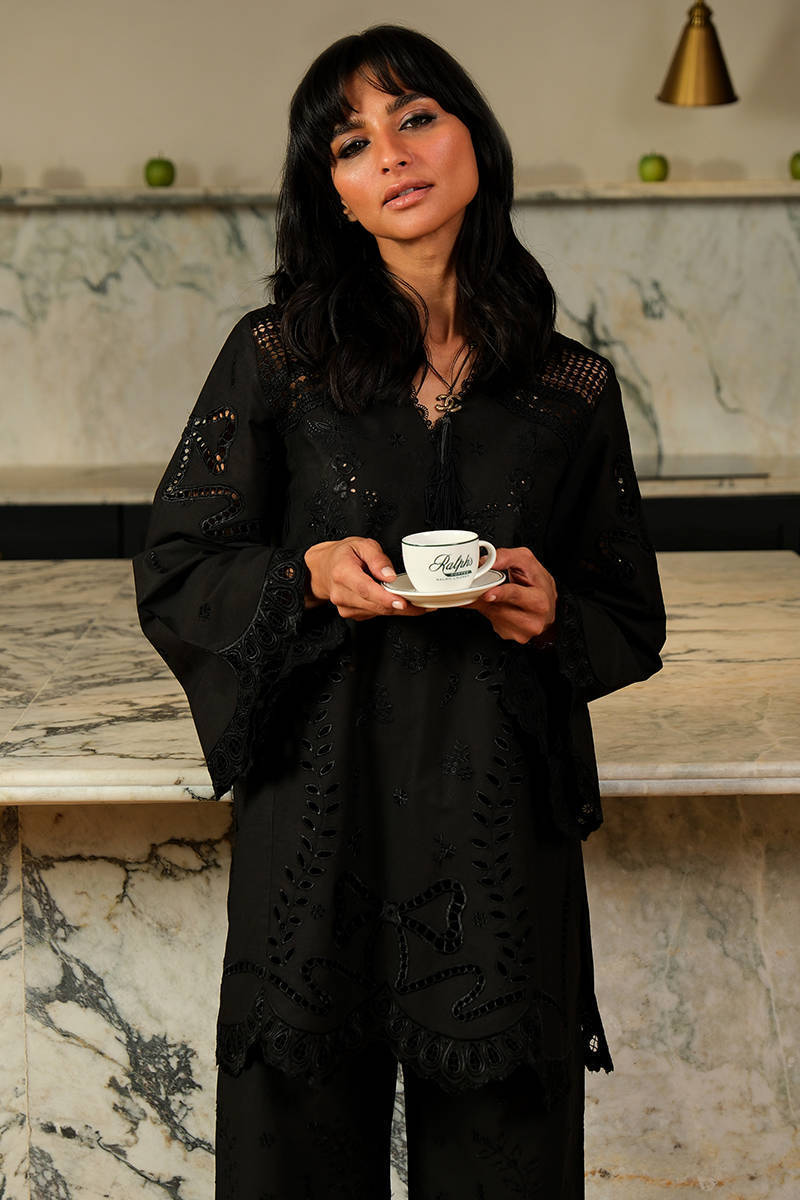 Picture of Black Bloom Set