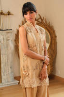 Picture of Gold Leaf Shirt and Pants