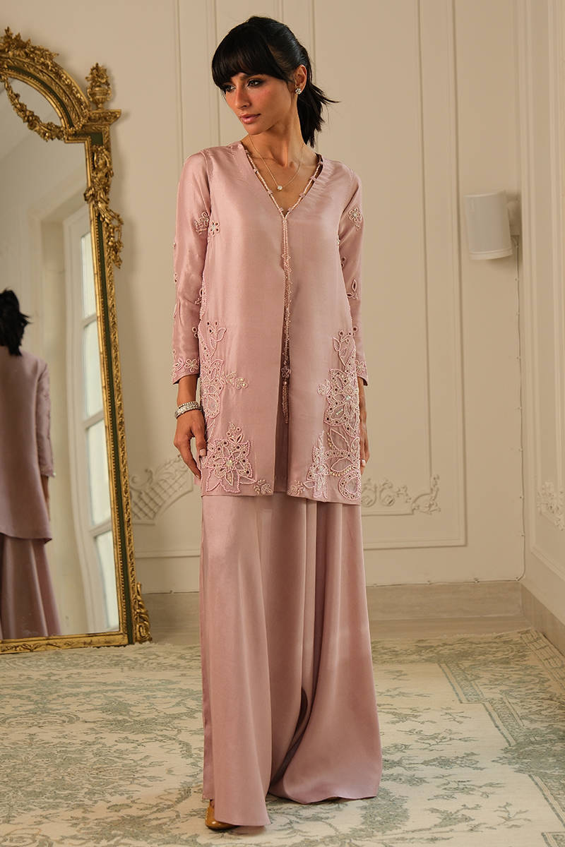 Picture of Roselle Shirt and Pants