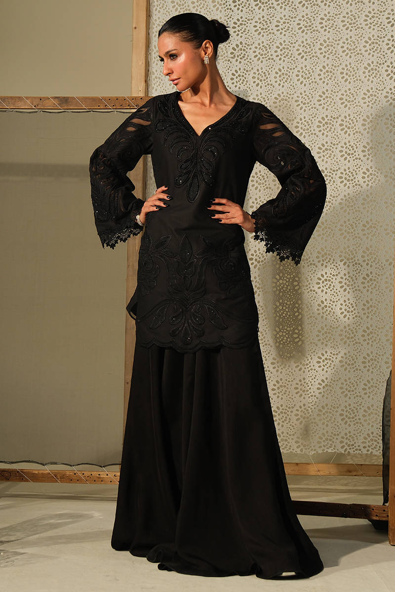 Picture of Black Crystal Rose Shirt