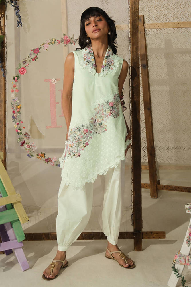 Picture of Gardenia In Mint Green