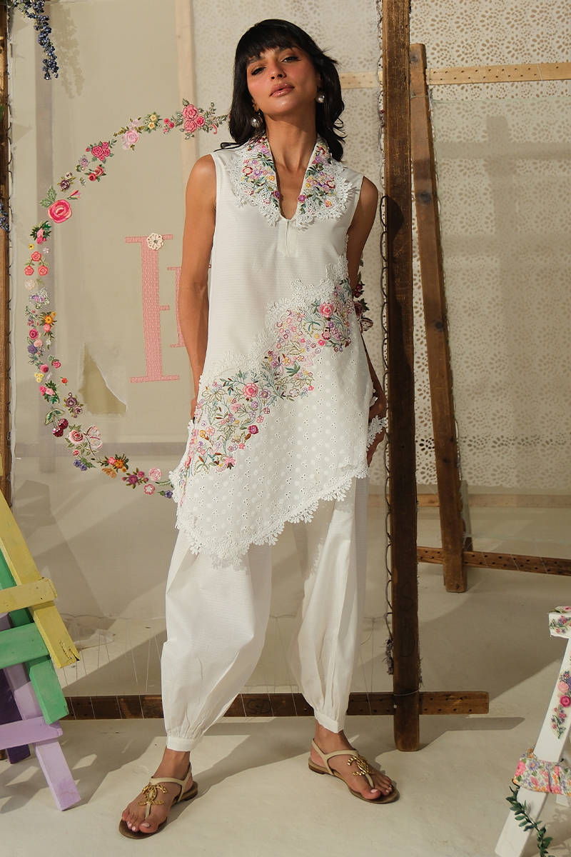 Picture of Gardenia Shirt and Pants