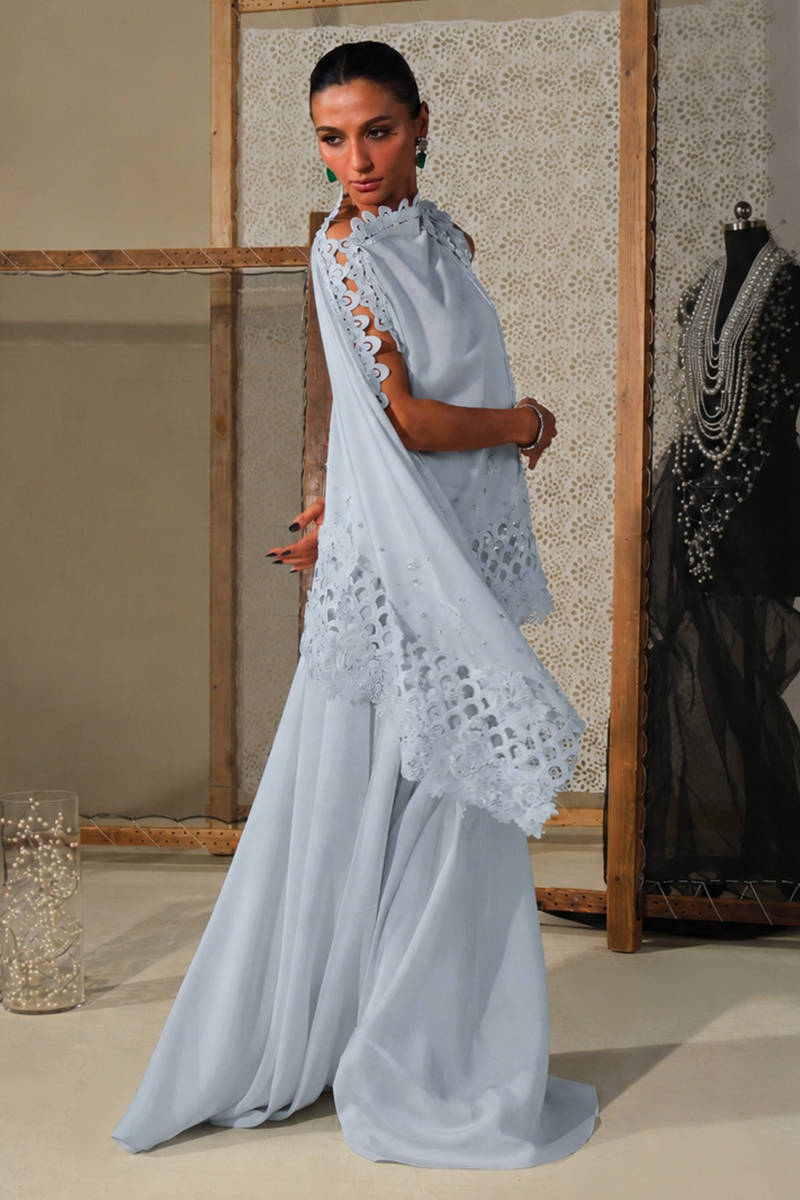 Picture of Ivory Cape Set