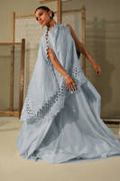 Picture of Ivory Cape Set
