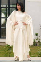 Picture of Eirine Cape Set