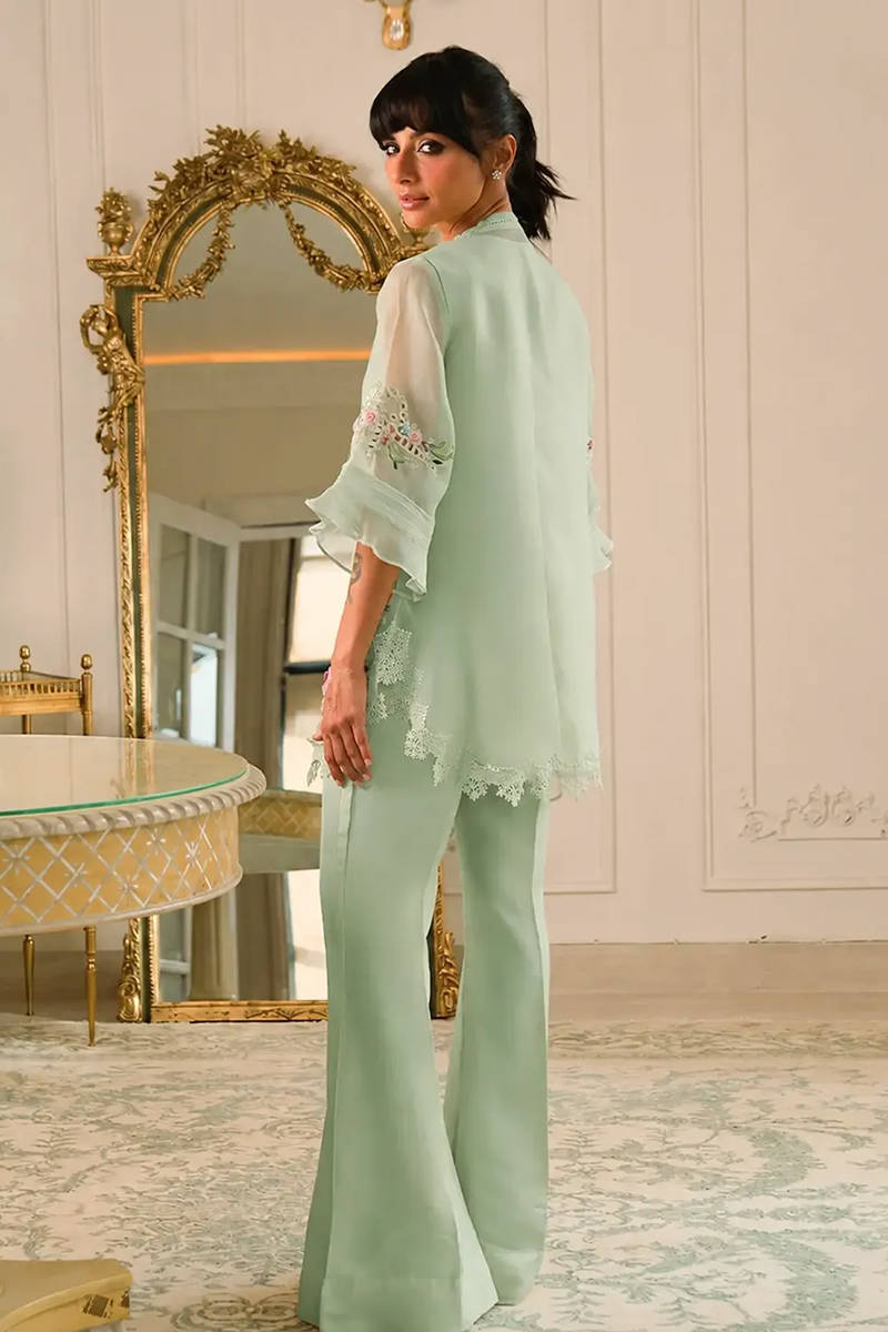 Picture of Elara Shirt and Pants