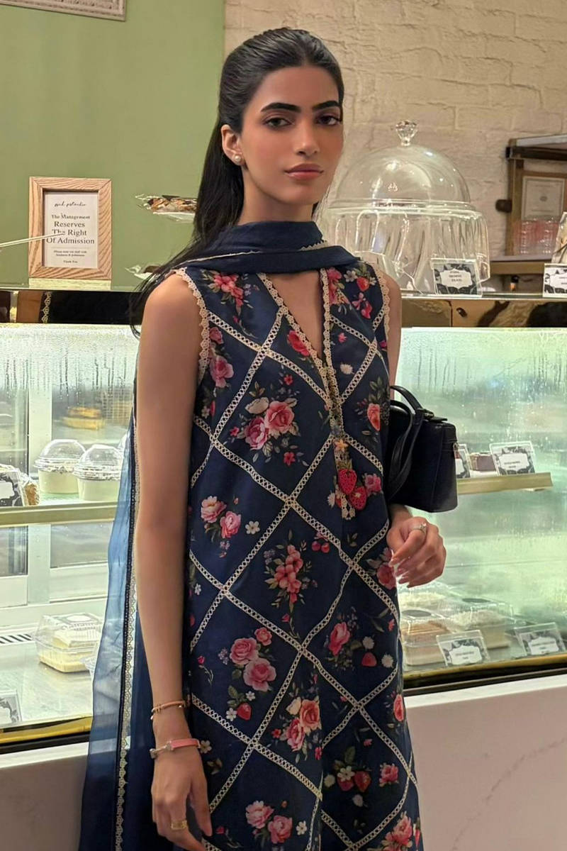 Picture of Strawberry Patchwork Long